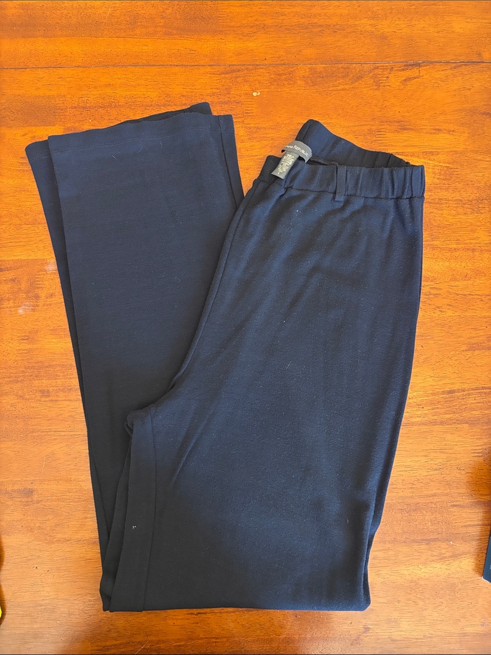 Banana Republic women Black Pull-On Pants